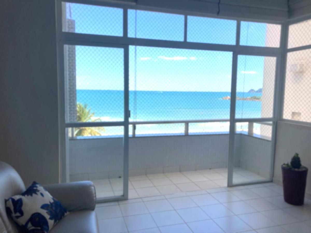Apartment Lindo Apartamento: Beachfront Balcony For Families