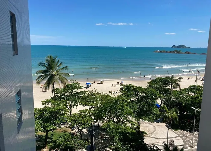 Lindo Apartamento Com Varanda Frente Para O Mar!! Acomoda Ate 8 Adultos E 2 Criancas! 2 Vagas De Garagem E Servicos De Praia!