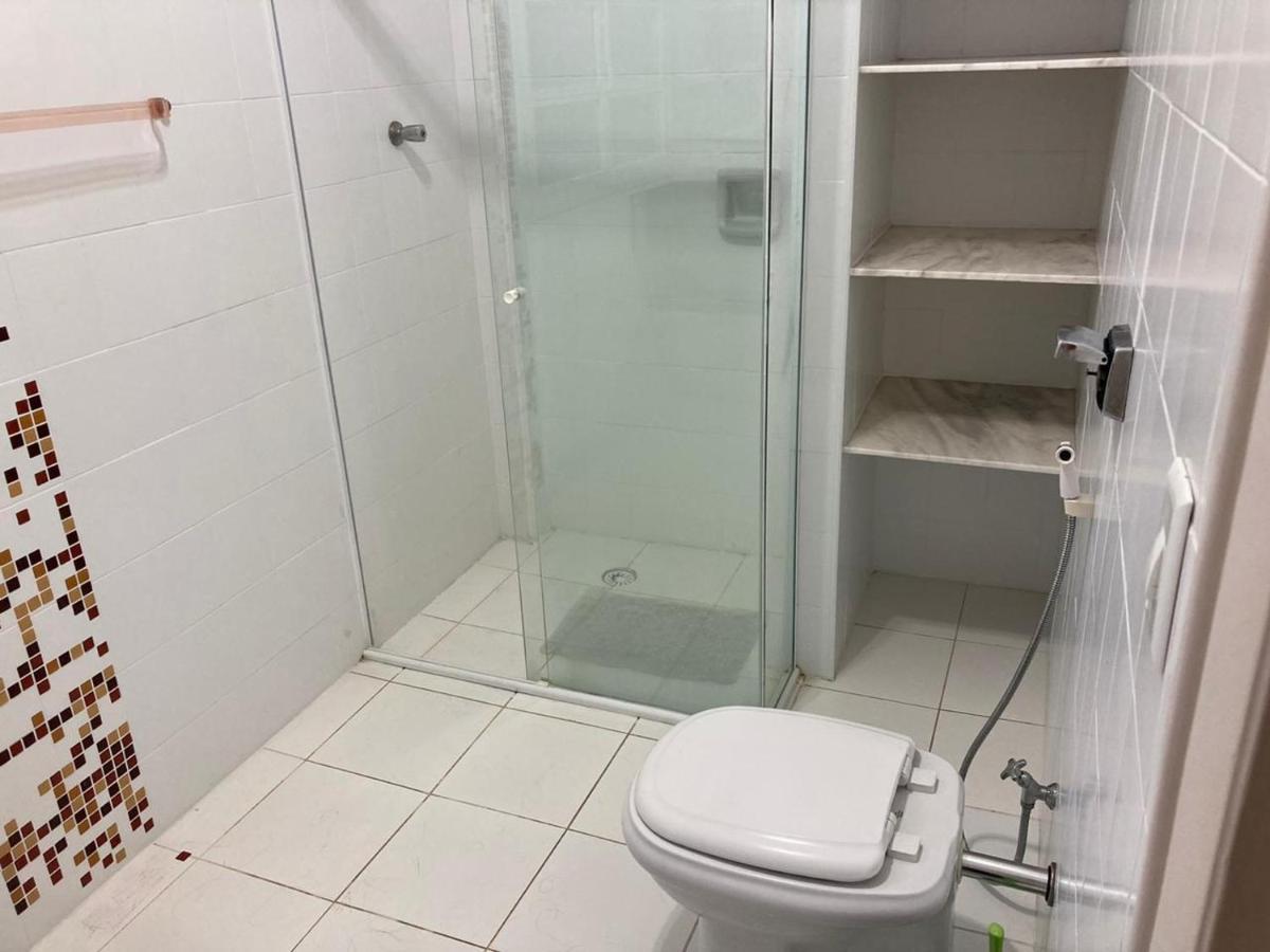 Lindo Com Varanda Frente O Mar!! Acomoda Ate 8 Adultos E 2 Criancas! 2 Vagas De Garagem E Servicos De Praia! Apartamento *
